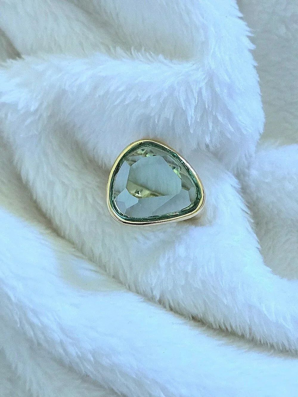 Atterri🛬 Translucent Green💚 Rounded Triangle Ring💍 - NWT